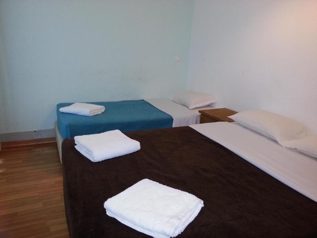 City Centre Anjos Guesthouse Lissabon Zimmer foto